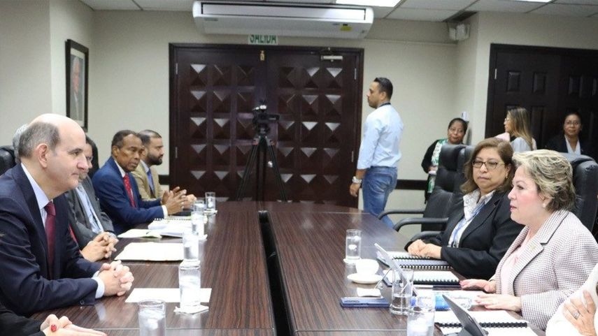 MEF inicia el proceso de consultas institucionales para el Presupuesto General del Estado.