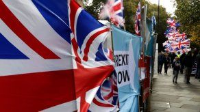 Líderes británicos se preparan para nuevas elecciones