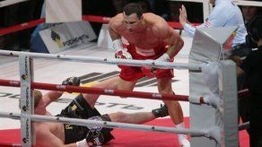 Klitschko retiene título de los pesados ante Povetkin