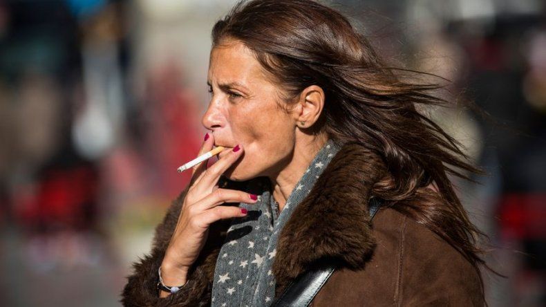 Dejar de fumar es más fácil para caucásicos con ciertos genes