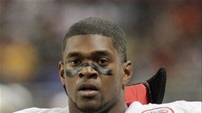 Belcher de los Chiefs estaba borracho cuando mató a su novia