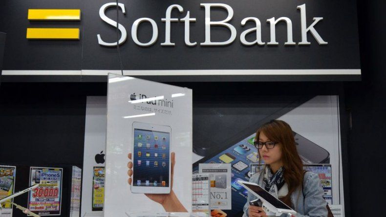 La japonesa Softbank compra 57% de Brightstar, propiedad del boliviano Claure
