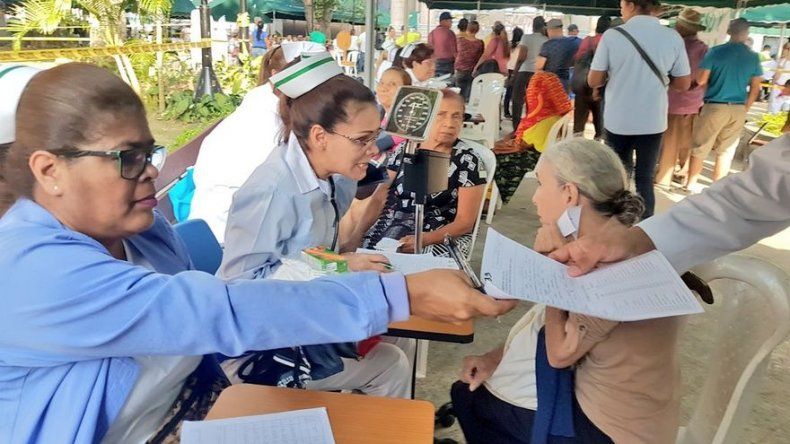 Realizan Censo de Salud Preventiva en el Parque Santa Ana hasta el viernes
