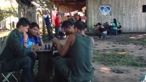 Las FARC se suman al reto del maniquí sin fusiles