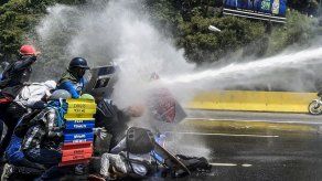 Al menos 177 heridos en manifestación opositora en el este de Caracas