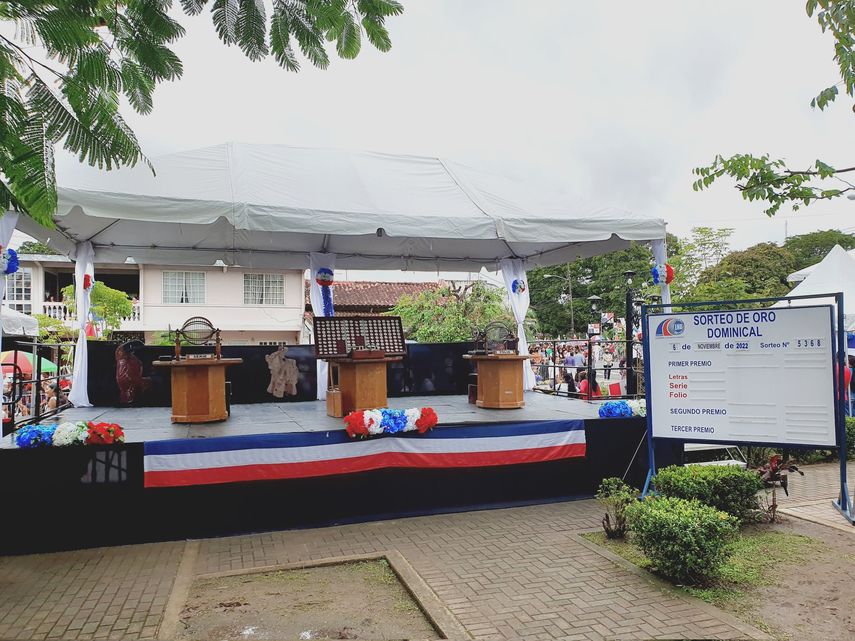 Sorteo de la Lotería Nacional de Beneficencia.