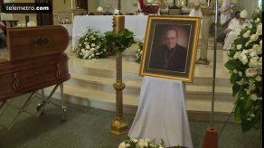 Decretan cierre de oficinas públicas en Colón por sepelio de Monseñor Carlos Ariz