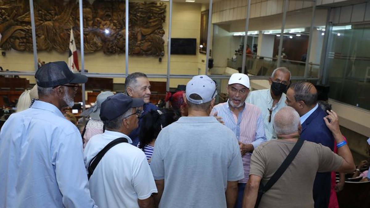 Jubilados Y Pensionados: ¿Quiénes Recibirán El Bono Permanente Según La ...