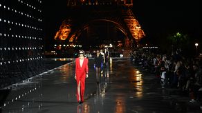 La Semana de la Moda abre en París con desfiles y mascarillas