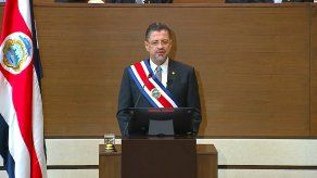 Rodrigo Chaves asume como presidente de Costa Rica