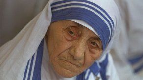 Escritos inéditos de madre Teresa se publicarán en agosto