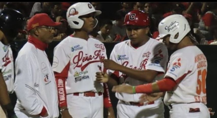 Béisbol Juvenil 2023: Coclé empata la serie y fuerza el Juego 7