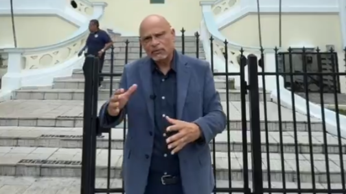Ernesto Cedeño denuncia a funcionarios&nbsp;