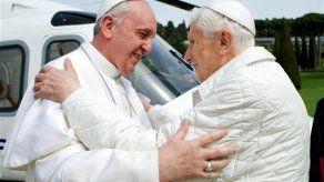 Parolín dice que el caso Vatileaks hizo sufrir injustamente a Benedicto XVI