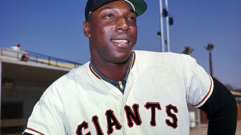 Willie McCovey, leyenda de Gigantes, fallece a los 80 años