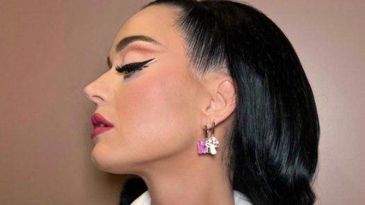¿Qué le pasó a Katy Perry? No pudo controlar su párpado en pleno concierto