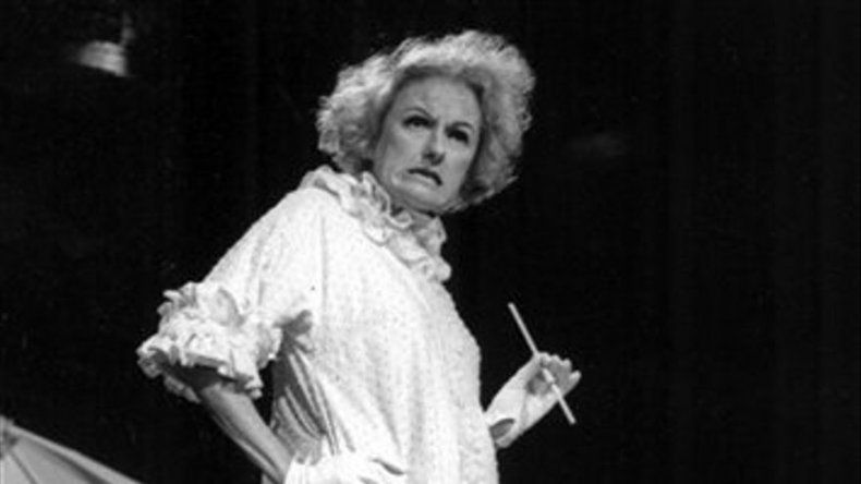 Muere la humorista pionera Phyllis Diller