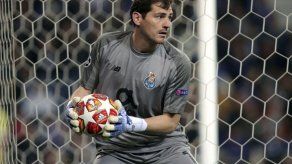 Porto: Muy pronto para saber si Casillas seguirá jugando