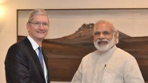 Director general de Apple se reúne con primer ministro indio