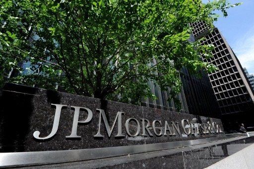JPMorgan suspende recompra de acciones luego de pérdidas