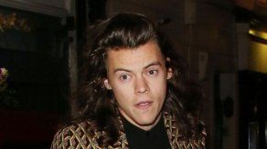 Harry Styles dona su ropa de diseñador a tiendas solidarias