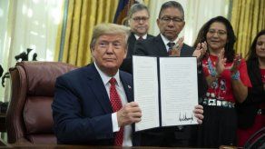 Trump crea comisión sobre indígenas muertos y desaparecidos
