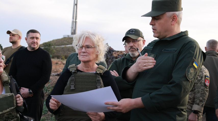 La ministra de Defensa&nbsp;Lambrecht visitó la ciudad portuaria de Odesa.