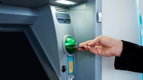 Los bancos implementarán iniciativas para la apertura de cuentas bancarias a los panameños.