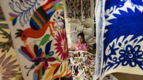 Carolina Herrera indigna a indígenas mexicanos al usar su iconografía