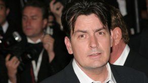 Charlie Sheen fue hospitalizado por una intoxicación de almejas