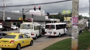 Autoridades ubican a uno de los dos conductores de buses que hacían regata en Arraiján