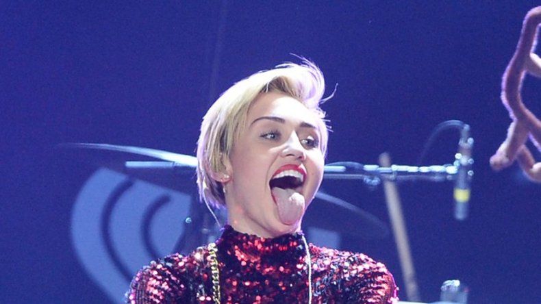 MTV nombra a Miley Cyrus la artista del año