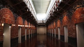 La AP consultó al CNI, el Ejército y la Marina sobre la falta de entrega de archivos, pero no respondieron.