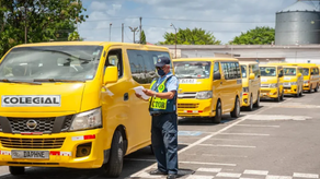 Año escolar 2025: prohibiciones a los busitos colegiales