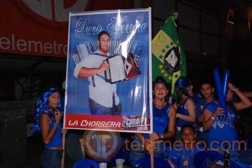 Entre las barras en La Chorrera