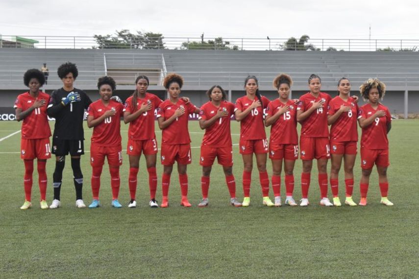 Panamá Femenina se mide ante El Salvador por el pase al octagonal