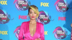 El momento tierra trágame de Rita Ora en la televisión alemana