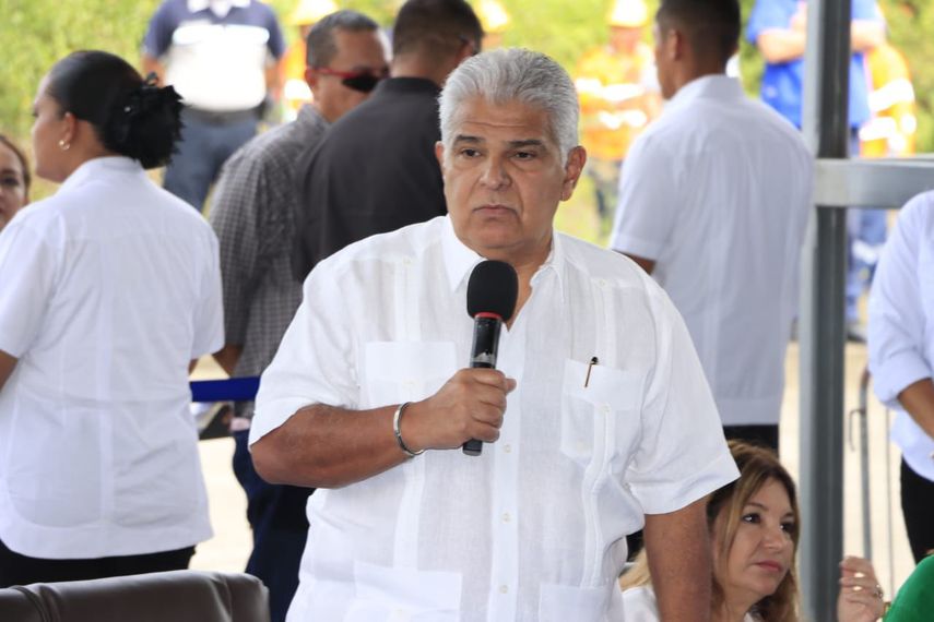 Presidente Mulino lamenta el fallecimiento de Carlos Arellano Lennox