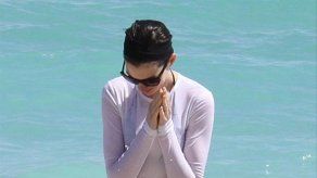 Anne Hathaway se quedó atrapada en aguas revueltas