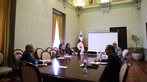 Ministerio de Gobierno y transportistas.