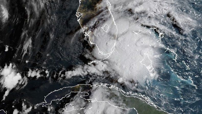 Gordon gana fuerza, llegaría al golfo de EEUU como huracán