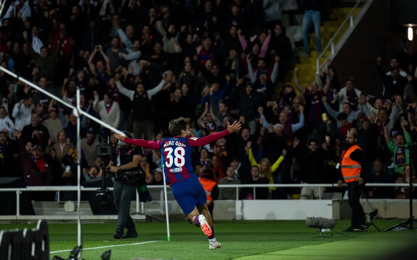 El FC Barcelona gana con gol de un debutante de 17 años&nbsp;
