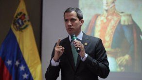 Guaidó dice que será presidente interino hasta lograr una elección