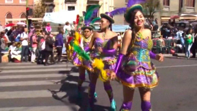Bolivia luce la fiesta del Gran Poder para postularla a patrimonio mundial