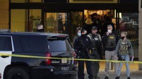Acusan a chico de 15 años de tiroteo en Wisconsin