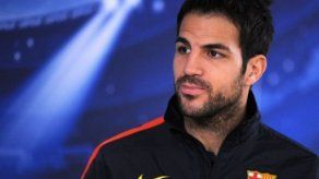 Cesc Fábregas retenido en el aeropuerto de Moscú
