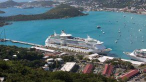 Crucero llega a Nueva Jersey tras brote