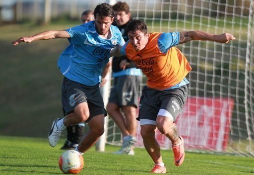 El líder Uruguay recibe a Venezuela y Argentina a Ecuador