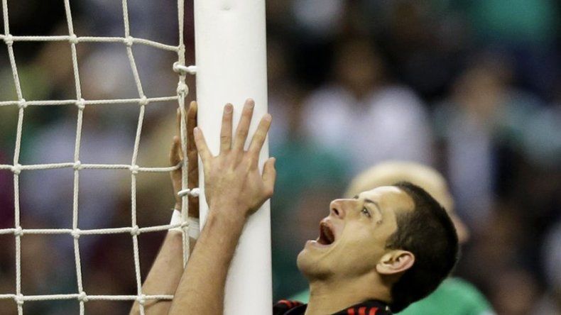 México da lista para Brasil-2014 con Chicharito, Dos Santos y sorpresa Salcido