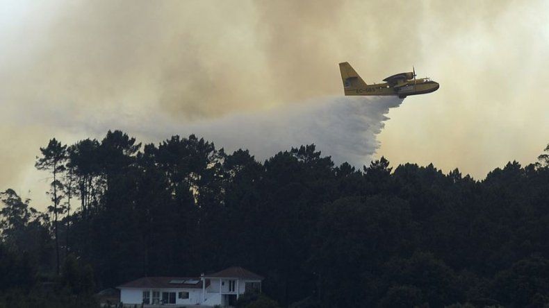 Portugal, cerca de extinguir incendio que causó 64 muertos